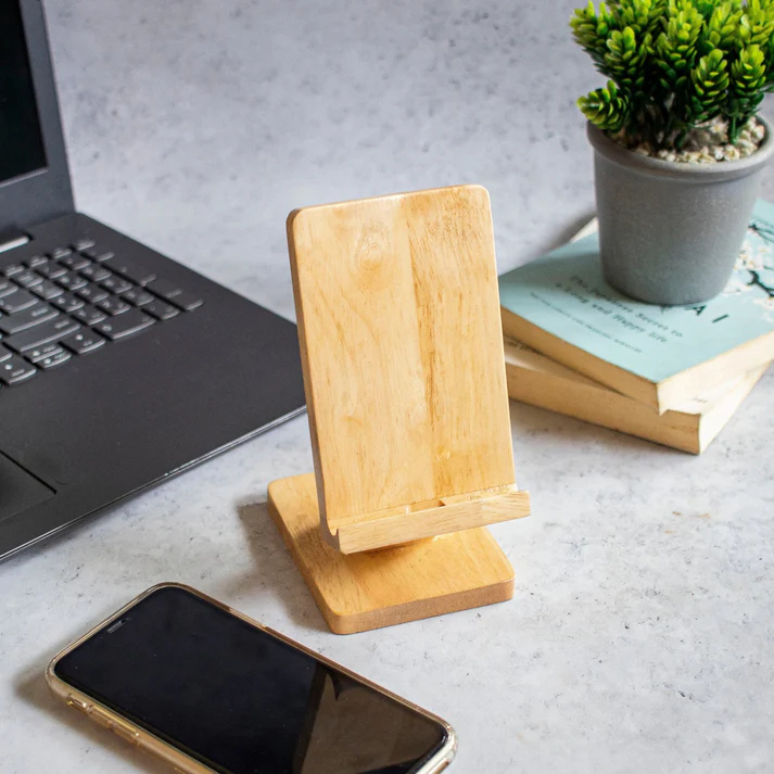 'Decker' : Hands-Free Phone Holder